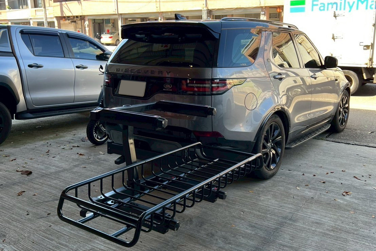 車款實裝系列》Land Rover Discovery 安裝EXO車尾模組化系統 – Yakima-Taiwan