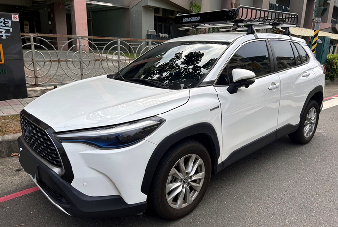車款實裝系列》TOYOTA Corolla cross 安裝  LoadWarroir 車頂籃