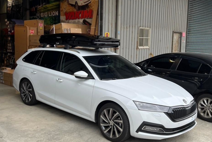 車款實裝系列》Skoda Octavia 安裝 流線型 GrandTour Lo 車頂箱