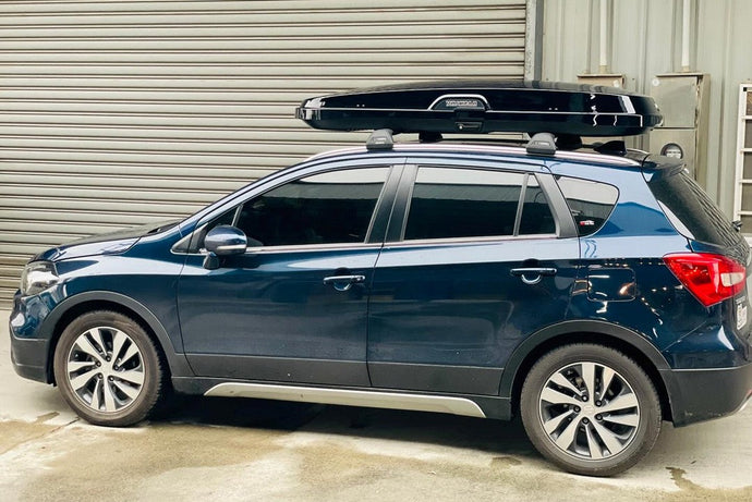 車款實裝系列》SUZUKI SX4 安裝新款低風阻 Hella Flush 車頂箱