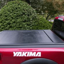 將圖片載入圖庫檢視器 YAKIMA BedRock Cover 皮卡捲簾蓋，皮卡車廢專用捲簾蓋鰻切保護貨物